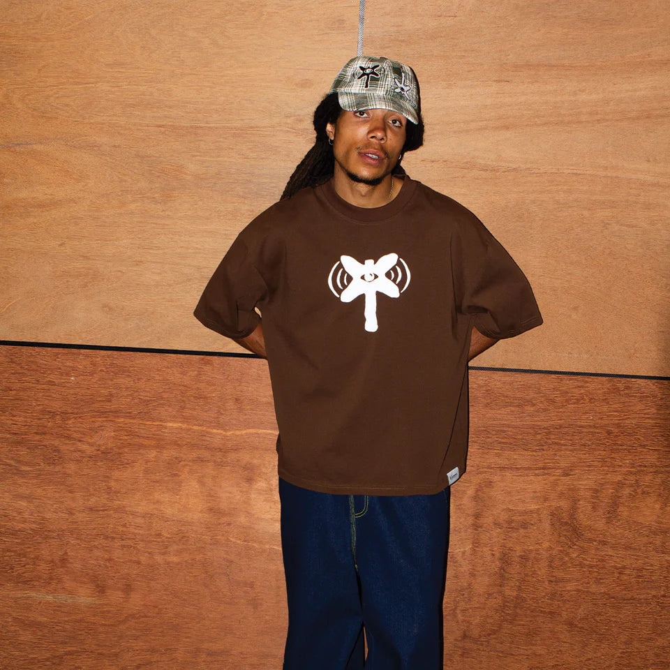 Listen Signal Tee Brown