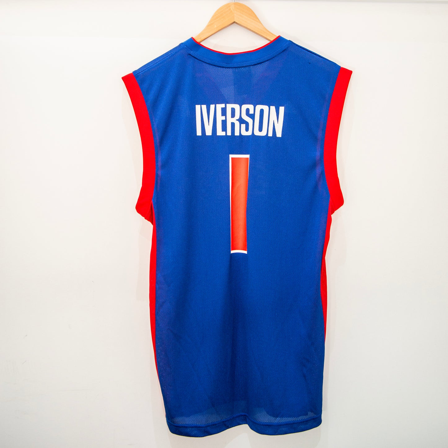 2008 Detroit Pistons 'Allen Iverson #1' Jersey Small