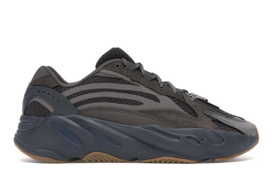 Preowned adidas Yeezy Boost 700 V2 Geode US10.5