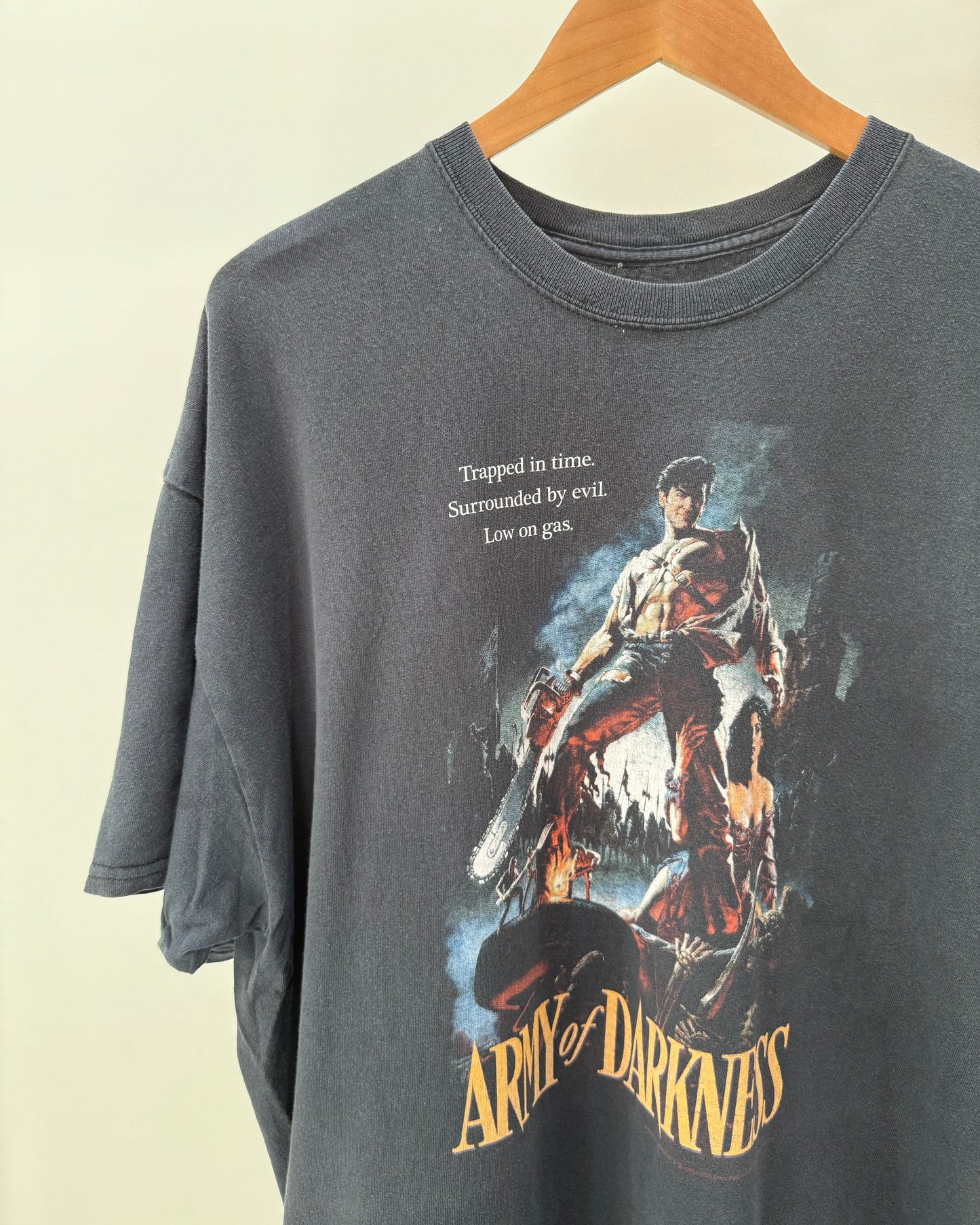 2005 Evil Dead Army Of Darkness T-Shirt XL-2XL