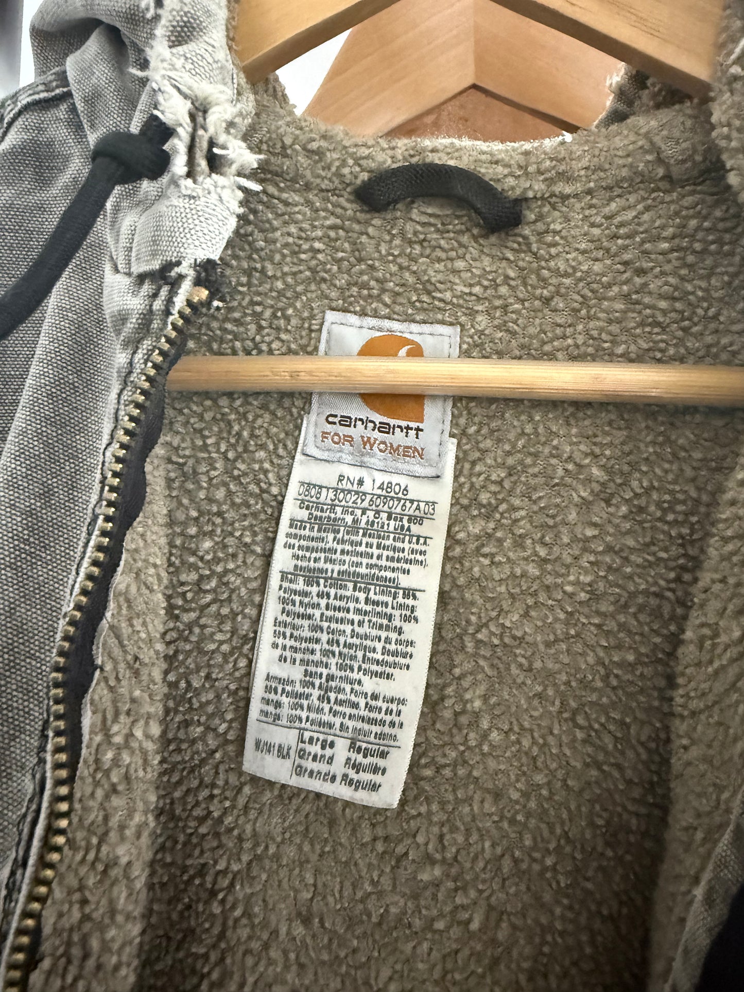 Heavily Distressed Carhartt Zip Up Jacket LL / MM