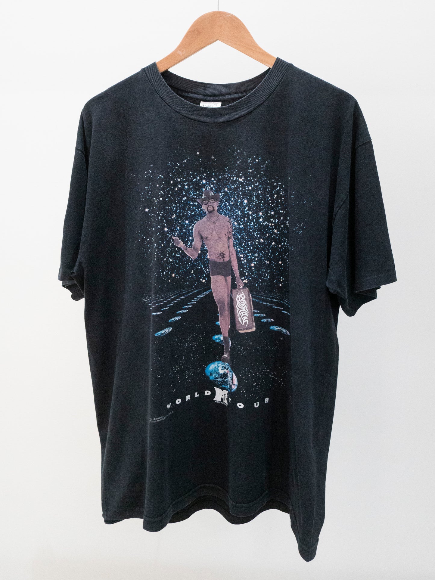 1996 Dennis Rodman MTV World Tour T-Shirt XL