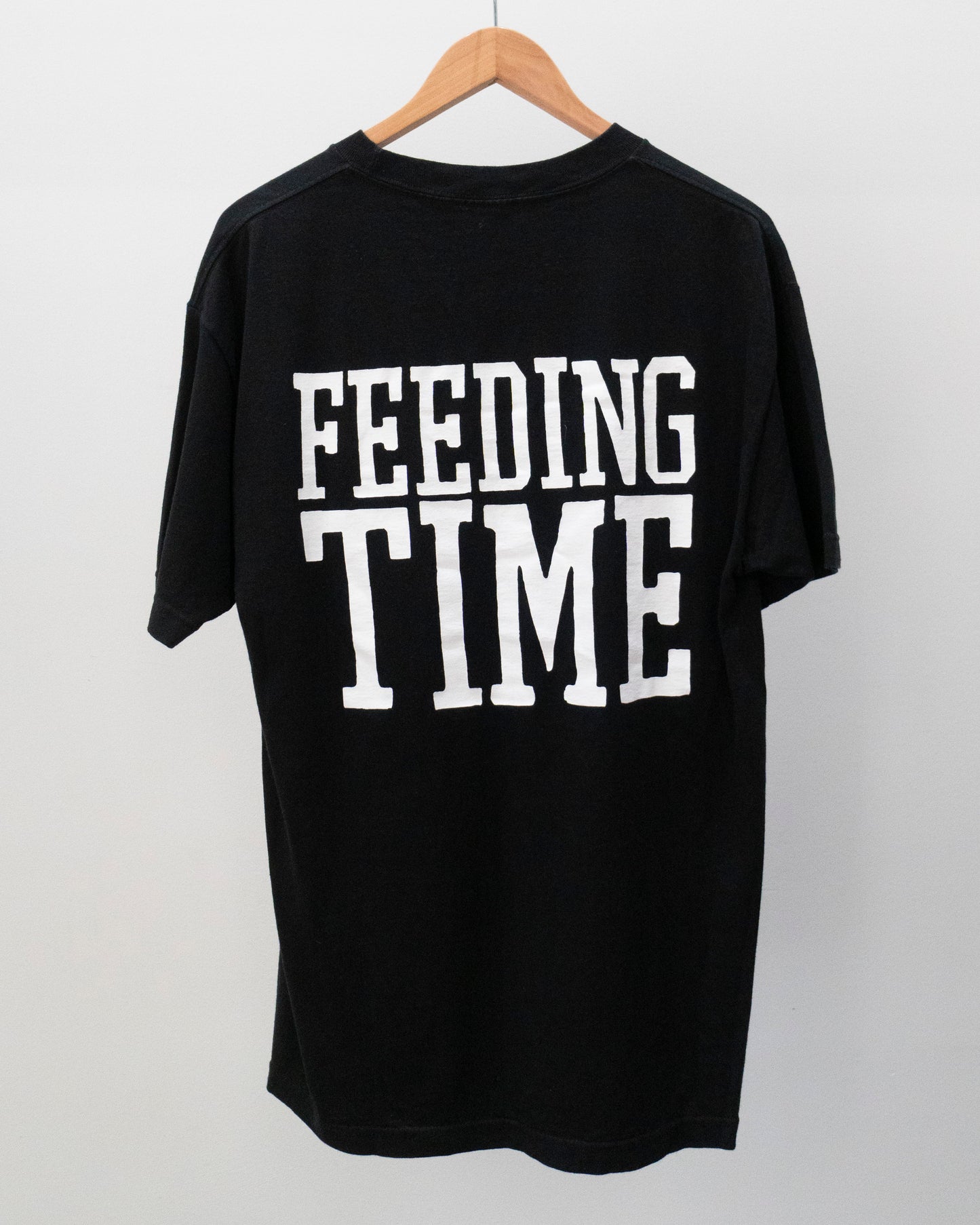 2010's The Wrongside 'Feeding Time..' T-Shirt Large