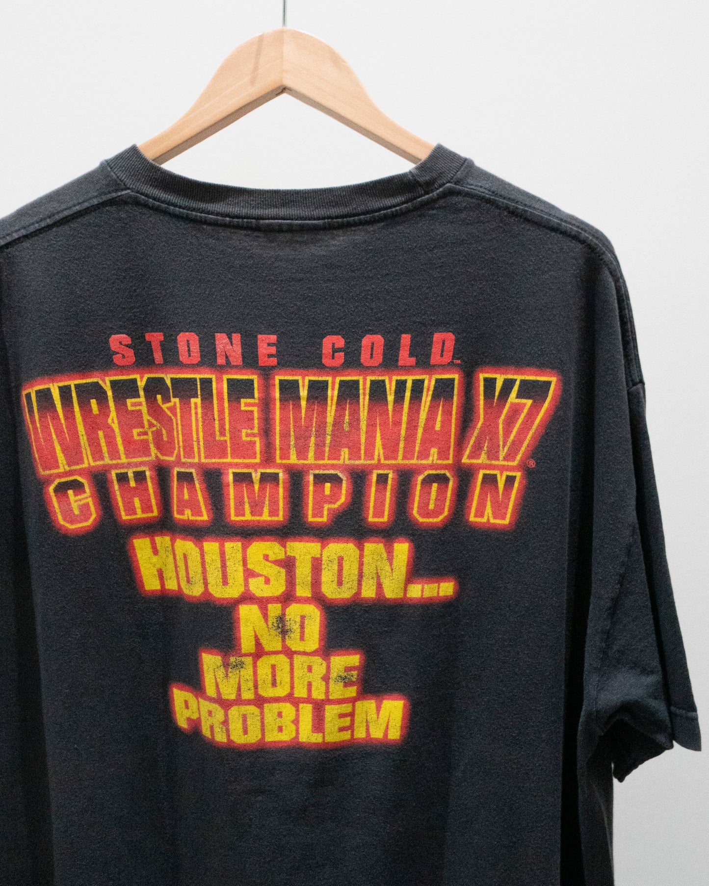 2001 Stone Cold 'WrestleMania X7' T-Shirt XL