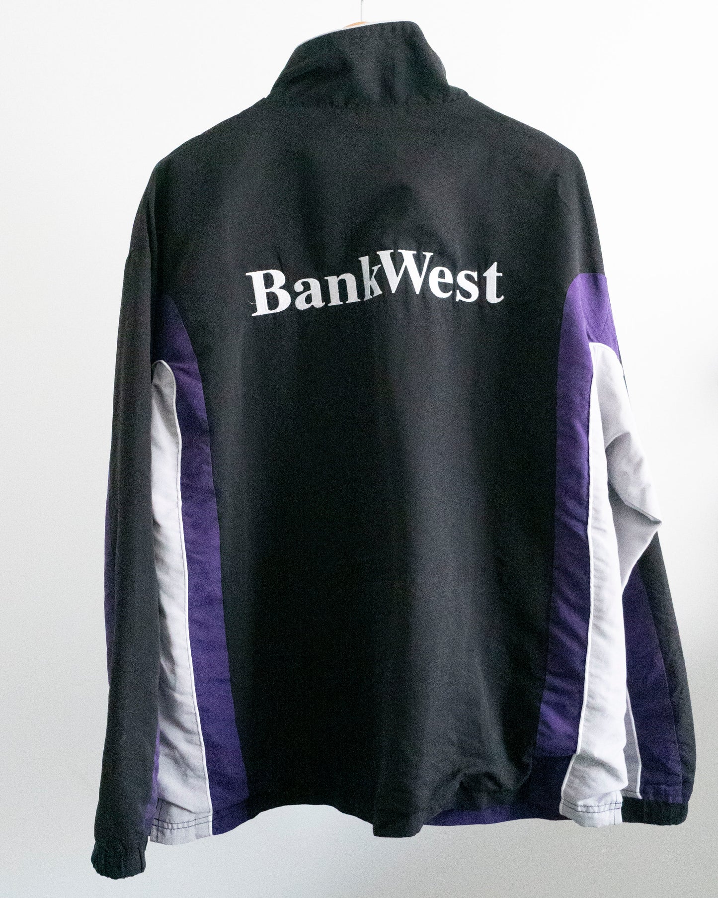 2005 Fremantle Dockers Jacket Large