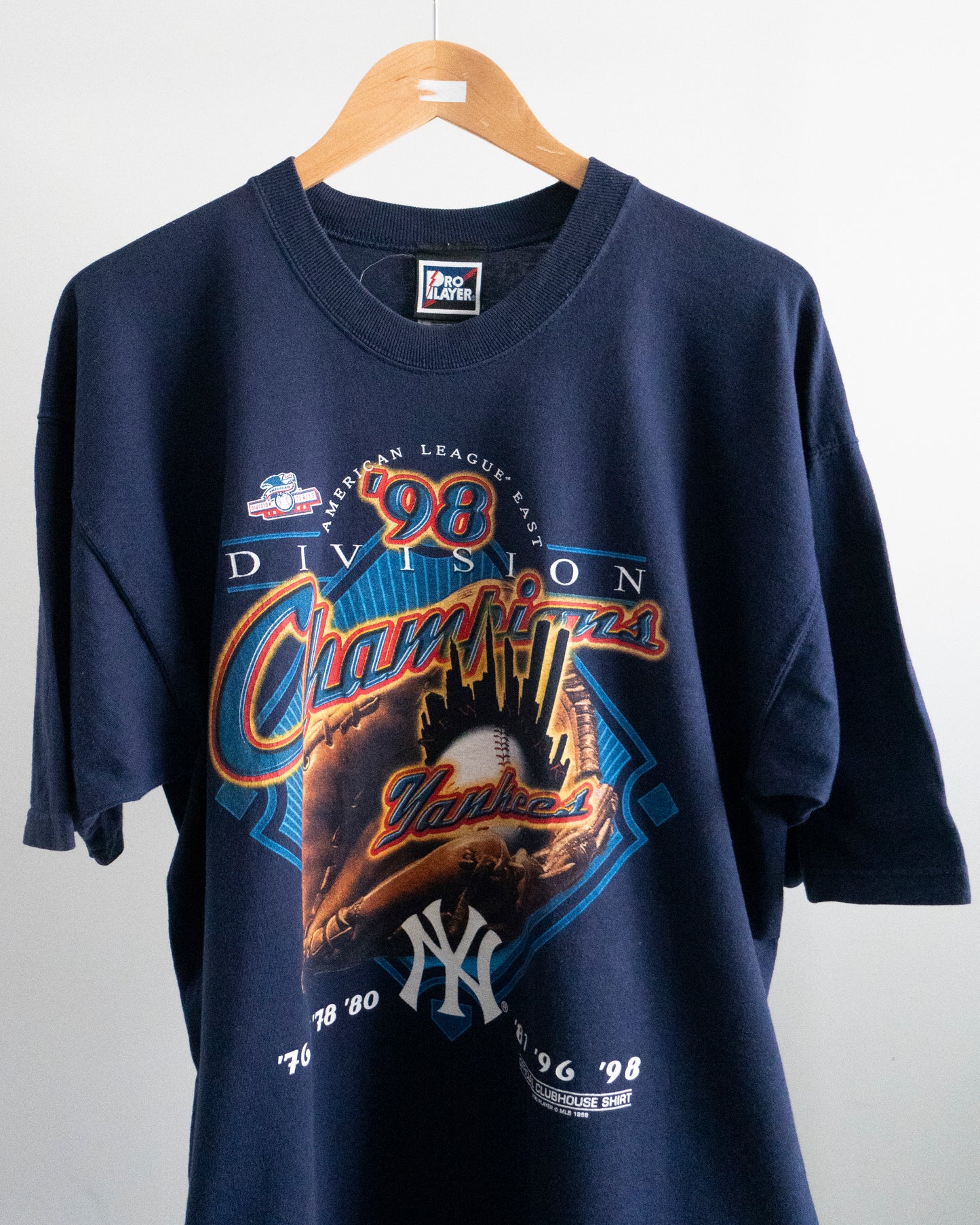1998 New York Yankees Champions T-Shirt XL