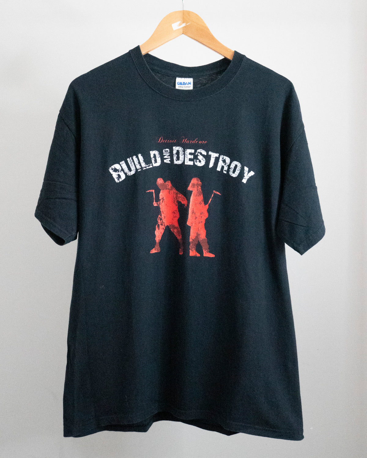 2010s Build & Destroy 'Lockin Out' T-Shirt Large