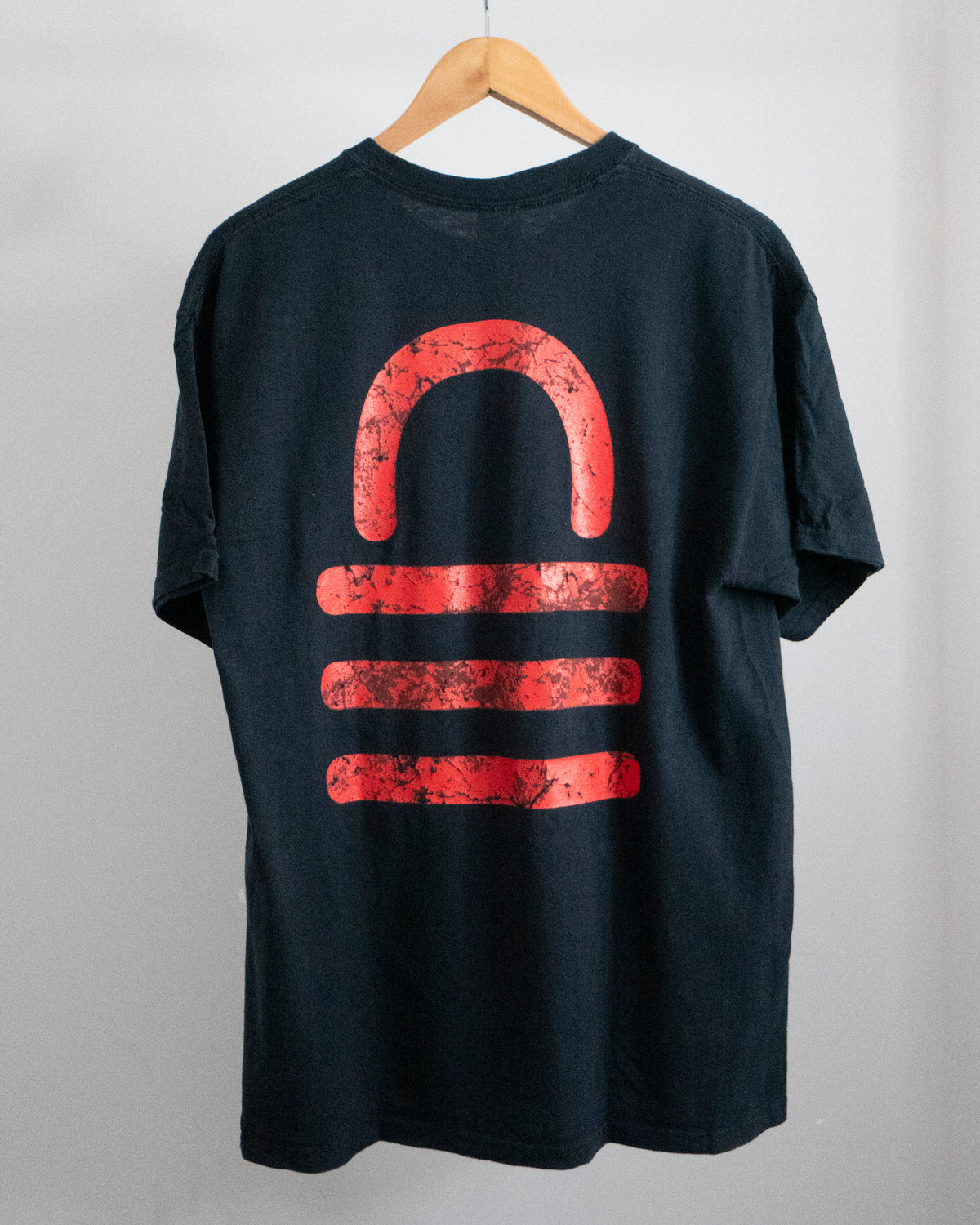 2010s Build & Destroy 'Lockin Out' T-Shirt Large