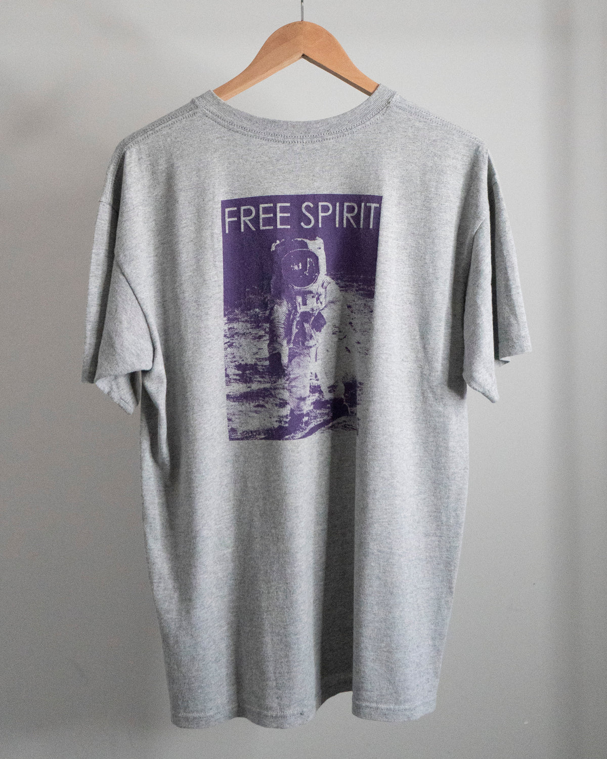 2010 Free Spirit 'Free Yourself' T-Shirt Large