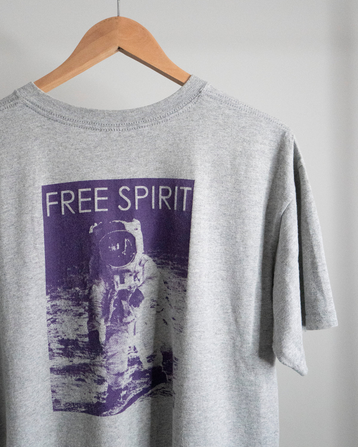 2010 Free Spirit 'Free Yourself' T-Shirt Large