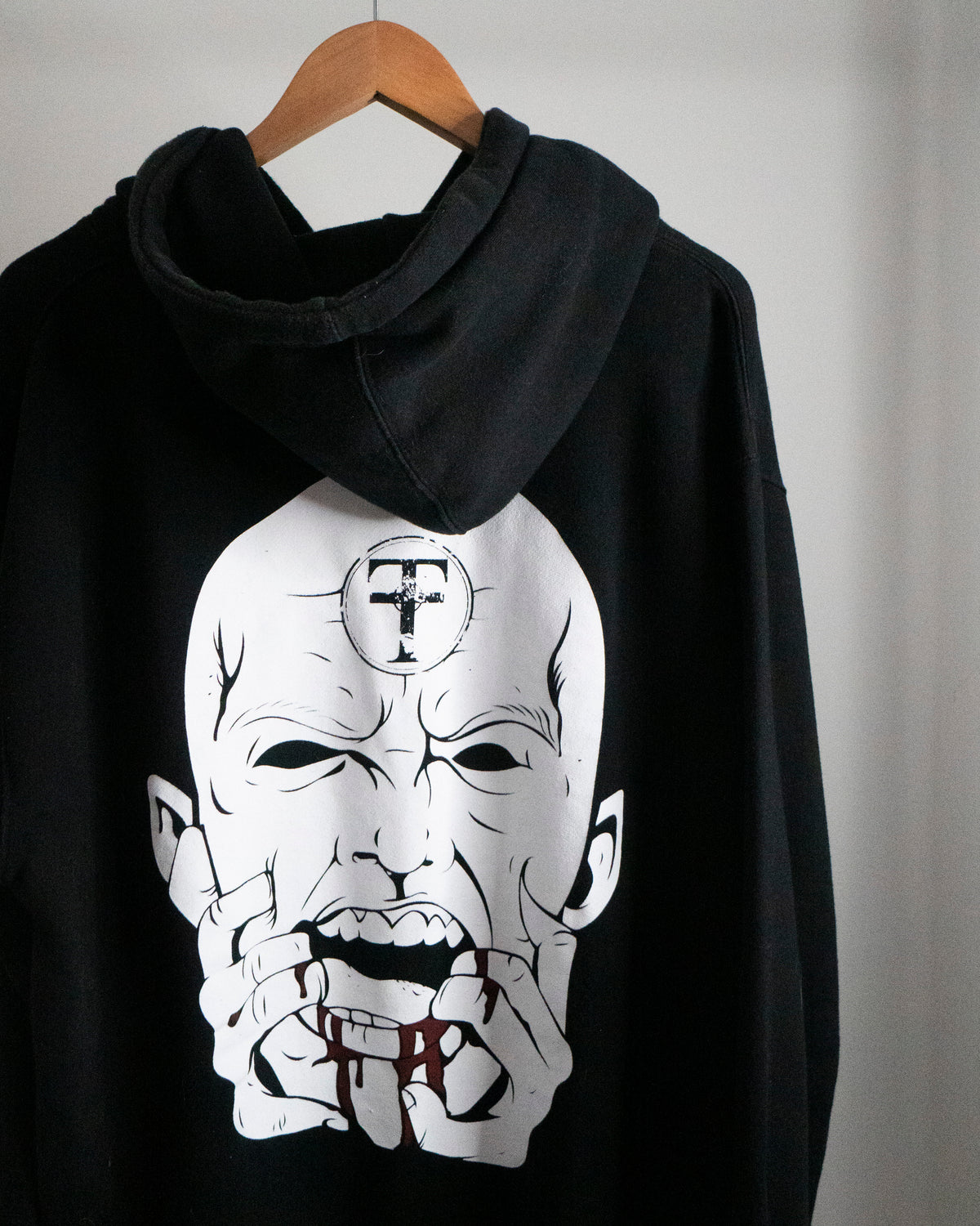 2012 Twitching Tongues 'Sleep Therapy' Hoodie Large
