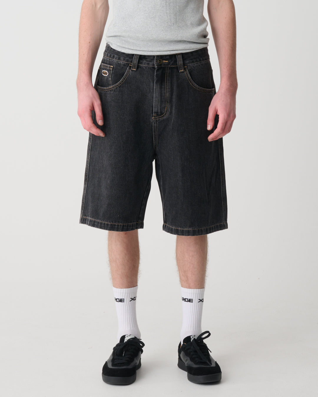 X-Large Bull Denim 91 Short Washed Black