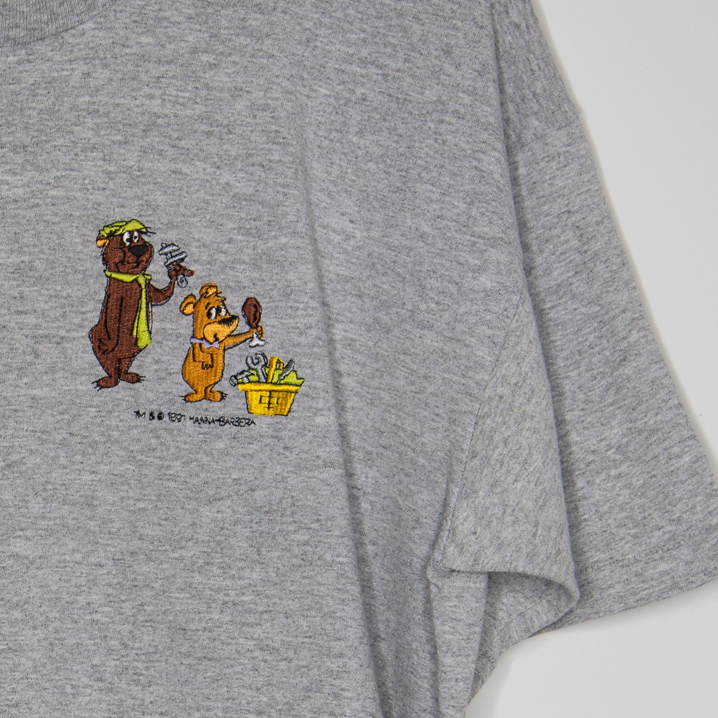 1997 Yogi Bear T-Shirt Large