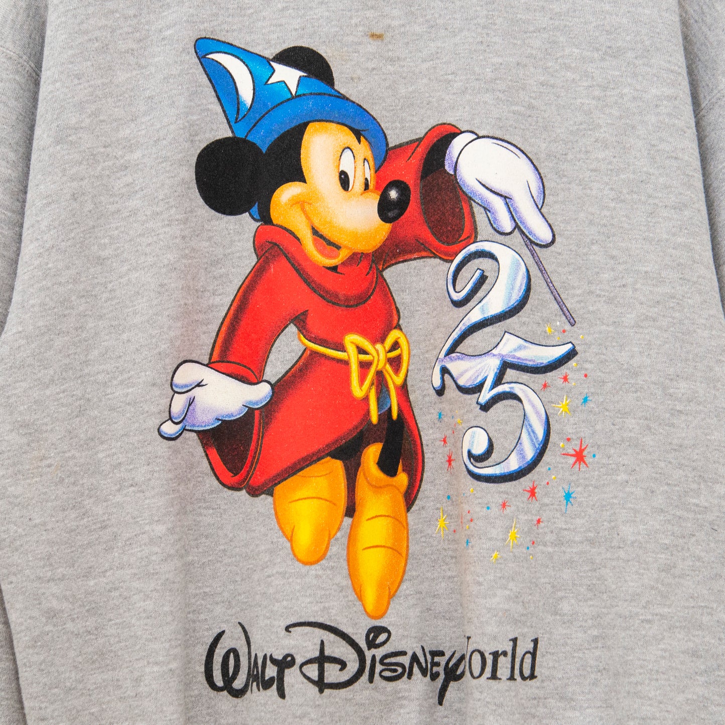 90's Disney World Sweatshirt Medium