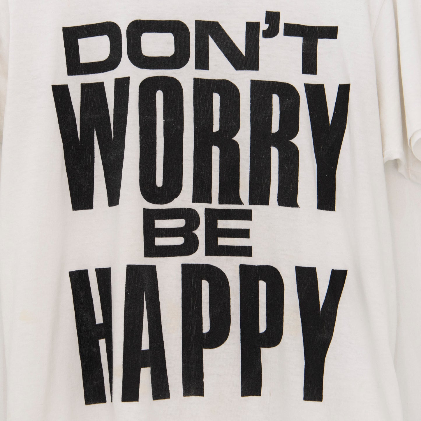 80's Don't Worry Be Happy T-Shirt Medium