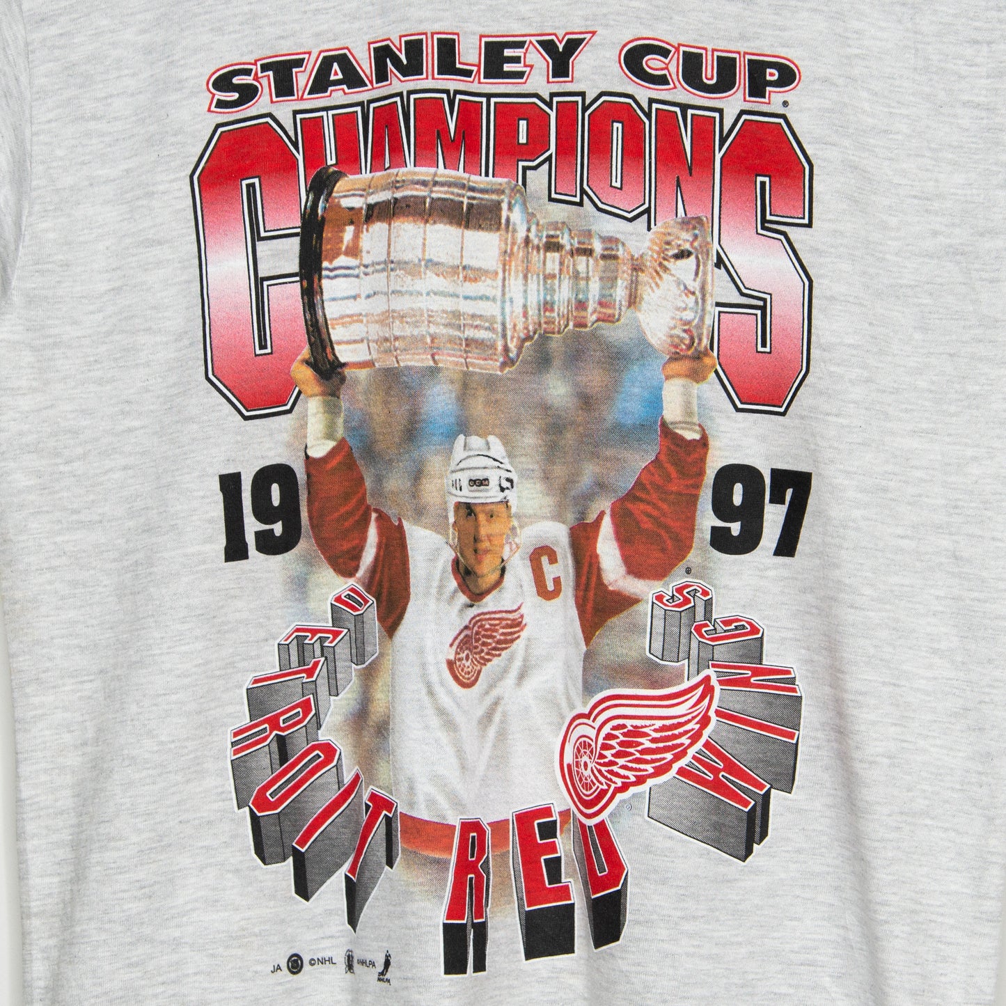 1997 Detroit Red Wings T-Shirt Youth Large / Small